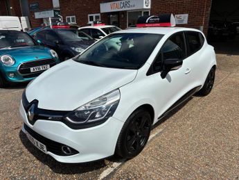 Renault Clio 1.2 16V Dynamique MediaNav Euro 5 5dr