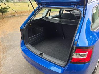 Skoda Fabia 1.0 TSI SE DSG Euro 6 (s/s) 5dr