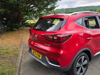 MG MG ZS 44.5kWh Exclusive Auto 5dr