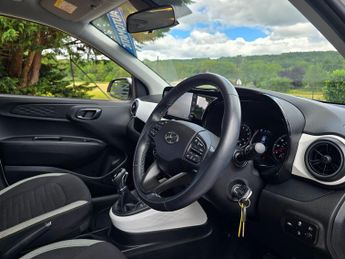 Hyundai i10 1.0 Premium Auto Euro 6 (s/s) 5dr