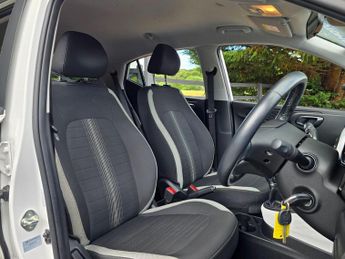 Hyundai i10 1.0 Premium Auto Euro 6 (s/s) 5dr