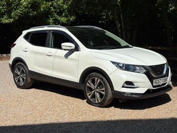 Nissan Qashqai 1.2 DIG-T N-Connecta XTRON Euro 6 (s/s) 5dr