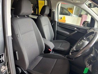 Volkswagen Caddy Maxi Life 2.0 TDI BlueMotion Tech DSG Euro 6 (s/s) 5dr