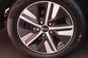 Kia Niro 1.6 GDi 8.9kWh 3 DCT Euro 6 (s/s) 5dr
