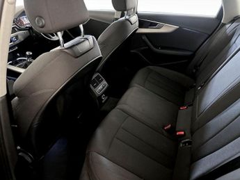Audi A4 Avant 2.0 TDI ultra Sport Euro 6 (s/s) 5dr