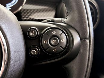 MINI Electric Hatch Cooper SE 32.6kWh Level 1 Auto 3dr