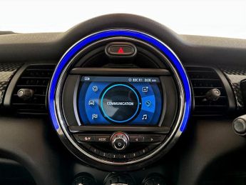 MINI Electric Hatch Cooper SE 32.6kWh Level 1 Auto 3dr