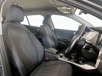 BMW 1 Series 1.5 118i SE Euro 6 (s/s) 5dr
