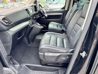 PEUGEOT TRAVELLER 2.0 BlueHDi Allure Standard MPV 5dr Diesel EAT8 MWB Euro 6 (s/s)