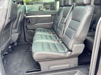 PEUGEOT TRAVELLER 2.0 BlueHDi Allure Standard MPV 5dr Diesel EAT8 MWB Euro 6 (s/s)