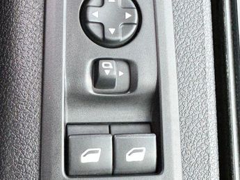 PEUGEOT TRAVELLER 2.0 BlueHDi Allure Standard MPV 5dr Diesel EAT8 MWB Euro 6 (s/s)