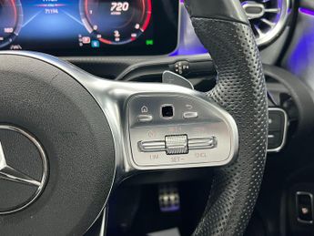 Mercedes-Benz CLA 2.0 CLA220 AMG Line (Premium) Shooting Brake 7G-DCT Euro 6 (s/s)