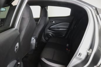 Nissan Juke 1.0 DIG-T N-Connecta Euro 6 (s/s) 5dr