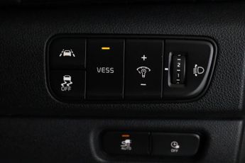 Kia Niro 64kWh First Edition Auto 5dr