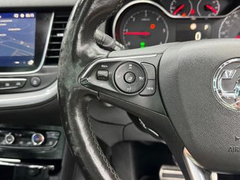 Vauxhall Grandland X 2.0 Turbo D BlueInjection Ultimate Auto Euro 6 (s/s) 5dr