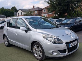 Renault Scenic 1.5 dCi Dynamique TomTom EDC Euro 5 5dr