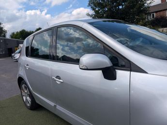 Renault Scenic 1.5 dCi Dynamique TomTom EDC Euro 5 5dr