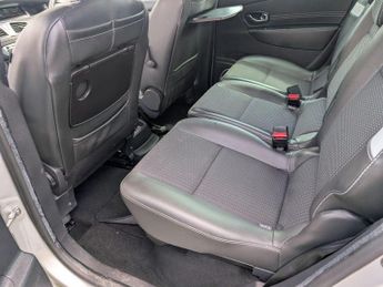 Renault Scenic 1.5 dCi Dynamique TomTom EDC Euro 5 5dr
