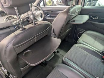 Renault Scenic 1.5 dCi Dynamique TomTom EDC Euro 5 5dr