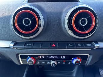 Audi A3 2.0 TDI S line S Tronic quattro Euro 6 (s/s) 3dr (Nav)