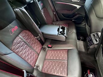 Audi RS6 Avant 4.0 TFSI V8 Performance Carbon Vorsprung Tiptronic quattro Euro 