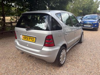 Mercedes-Benz A Class 1.9 A190 Avantgarde SWB Hatchback 5dr