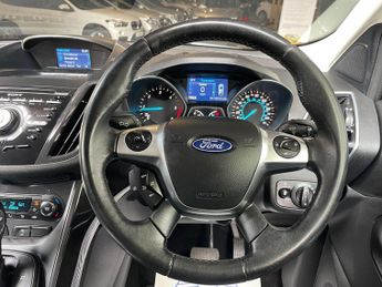 Ford Kuga 2.0 TDCi Titanium Powershift AWD Euro 6 (s/s) 5dr