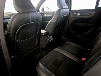 Volvo XC40 2.0 T4 R-Design Pro Auto AWD Euro 6 (s/s) 5dr