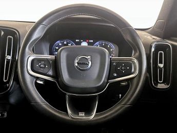 Volvo XC40 2.0 T4 R-Design Pro Auto AWD Euro 6 (s/s) 5dr