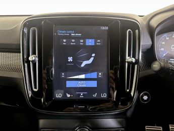Volvo XC40 2.0 T4 R-Design Pro Auto AWD Euro 6 (s/s) 5dr