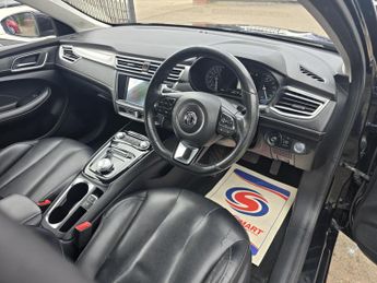 MG MG5 61.1kWh Exclusive Long Range Auto 5dr