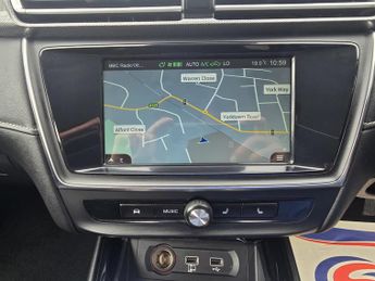 MG MG5 61.1kWh Exclusive Long Range Auto 5dr