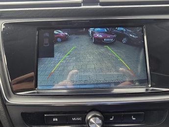 MG MG5 61.1kWh Exclusive Long Range Auto 5dr
