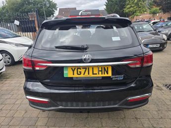 MG MG5 61.1kWh Exclusive Long Range Auto 5dr