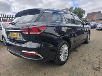 MG MG5 61.1kWh Exclusive Long Range Auto 5dr