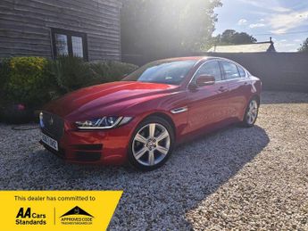 Jaguar XE 2.0i Portfolio Auto AWD Euro 6 (s/s) 4dr
