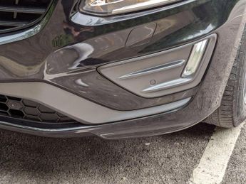 Volvo XC60 2.4 D5 R-Design Nav Auto AWD Euro 6 (s/s) 5dr