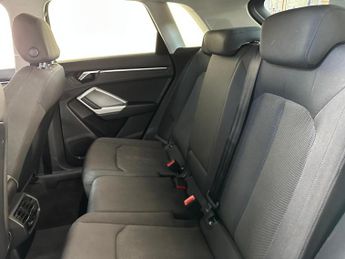 Audi Q3 1.5 TFSI CoD 35 Sport S Tronic Euro 6 (s/s) 5dr