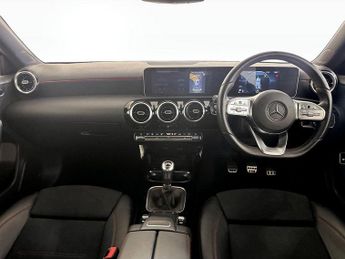 Mercedes-Benz A Class 1.3 A180 AMG Line (Executive) Euro 6 (s/s) 4dr