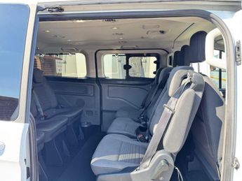 Ford Tourneo Custom 2.0 320 EcoBlue Titanium Auto L2 Euro 6 (s/s) 5dr