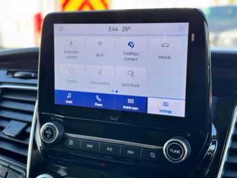 Ford Tourneo Custom 2.0 320 EcoBlue Titanium Auto L2 Euro 6 (s/s) 5dr