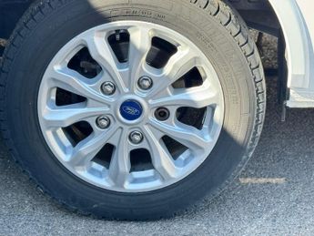 Ford Tourneo Custom 2.0 320 EcoBlue Titanium Auto L2 Euro 6 (s/s) 5dr