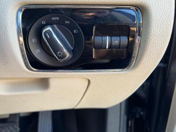 Skoda Superb 1.8 TSI Elegance DSG Euro 5 5dr