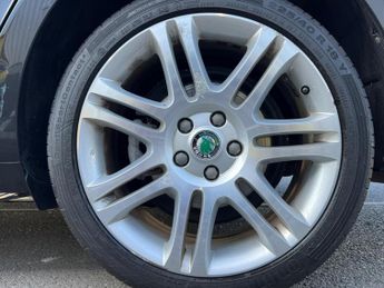 Skoda Superb 1.8 TSI Elegance DSG Euro 5 5dr