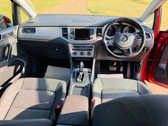Volkswagen Golf SV 2.0 TDI BlueMotion Tech SE DSG Euro 6 (s/s) 5dr
