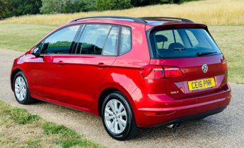 Volkswagen Golf SV 2.0 TDI BlueMotion Tech SE DSG Euro 6 (s/s) 5dr