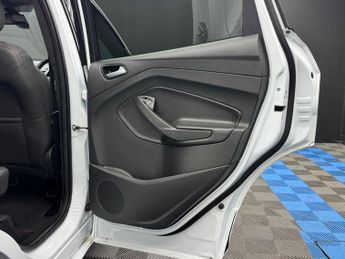 Ford Kuga 2.0 TDCi ST-Line X Powershift AWD Euro 6 (s/s) 5dr