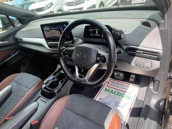 Volkswagen ID.4 Pro Performance 77kWh 1ST Edition Auto 5dr