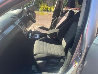 Volkswagen Passat 2.0 TDI Sport DSG Euro 4 5dr