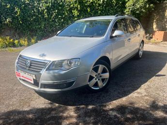 Volkswagen Passat 2.0 TDI Sport DSG Euro 4 5dr